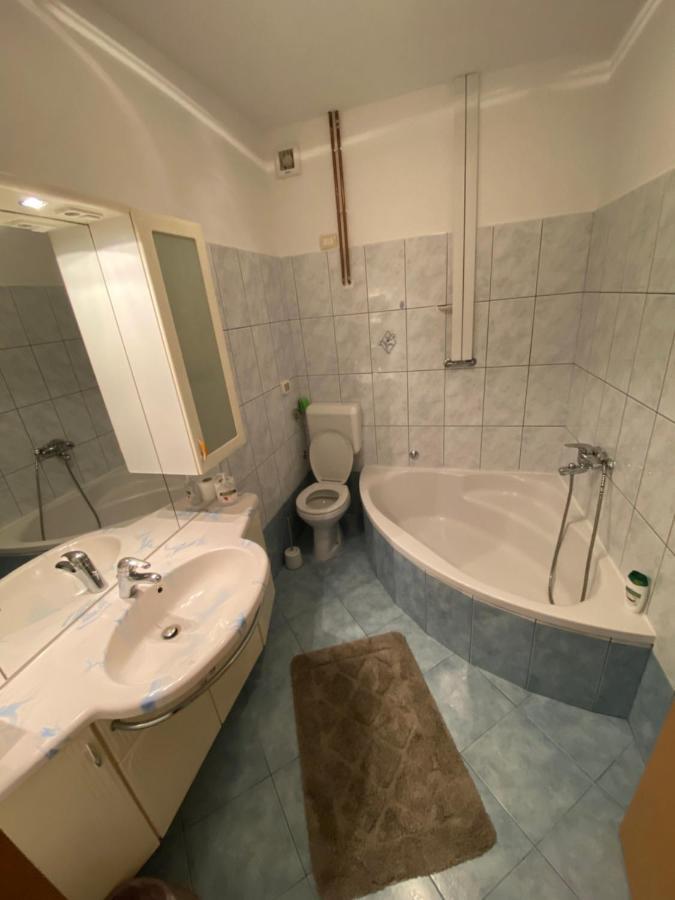 Shadi Apartment Копер Екстер'єр фото